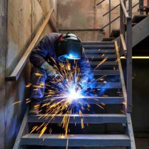 جوشکاری راه پله شرق تهران