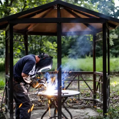 ساخت سایبان و آلاچیق فلزی